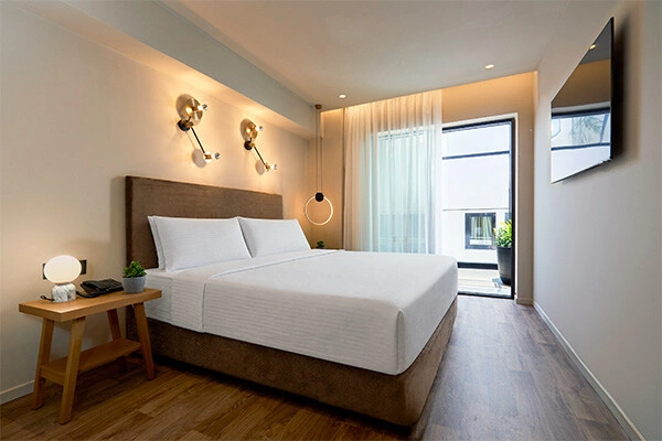 vue_909381_pgbighd.jpg