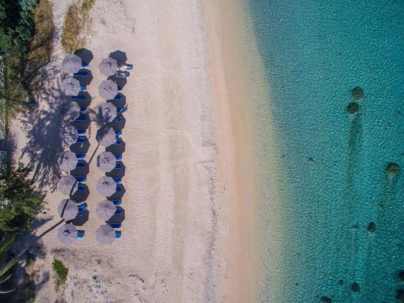 plage-de-l-hotel-2_.jpg