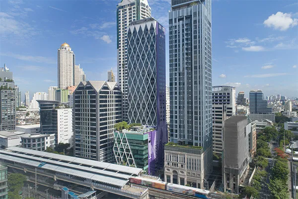 vue_910242_pgbighd.jpg
