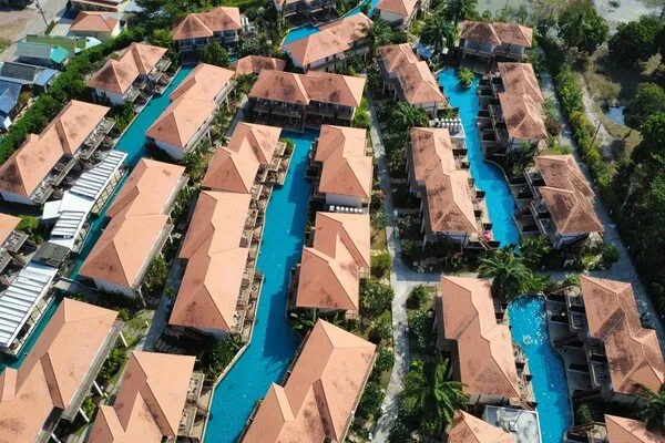 vue_924359_pgbighd.jpg