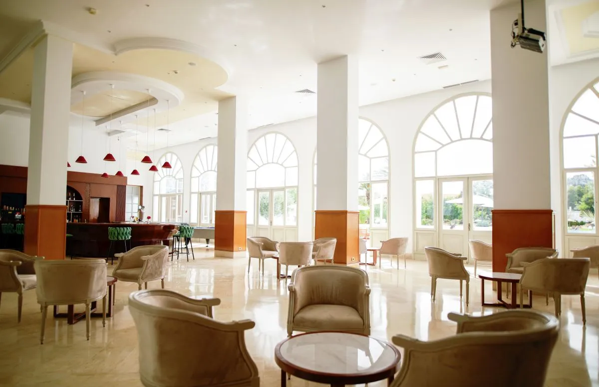 09_Lobby_Bar.jpg