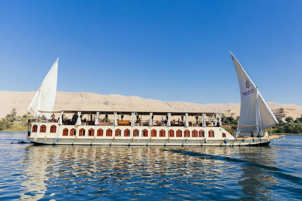 Les Merveilles de l'Egypte en Dahabiya Queen Tyi II 15J/14N avec le Hilton Nubian Resort 5*