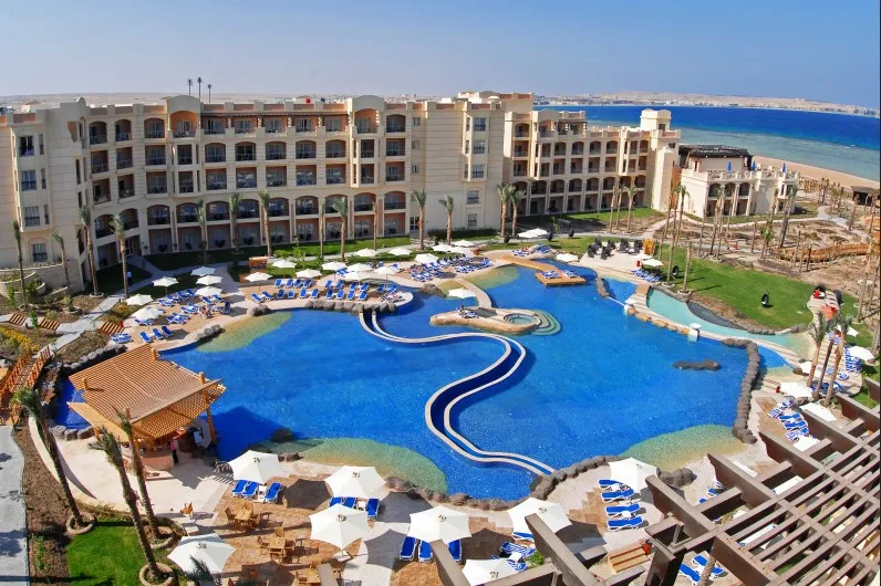 Les Merveilles de l'Egypte en Dahabyia Queen Tyi III 15J/14N avec Tropitel Sahl Hasheesh 5*