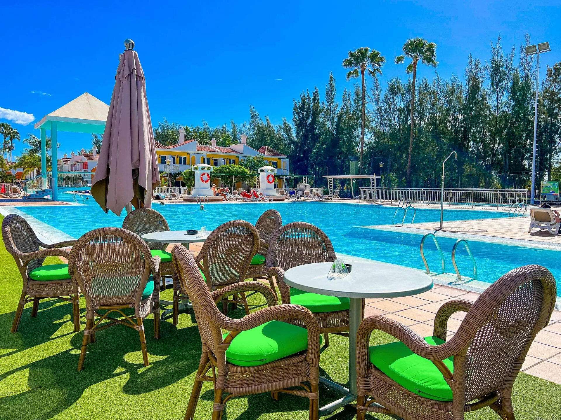 Bungalows_Cordial_Green_Golf_11.jpg