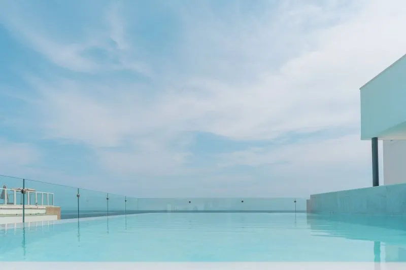 004_alta_senatorcalamillor_Piscina_Azotea.jpg