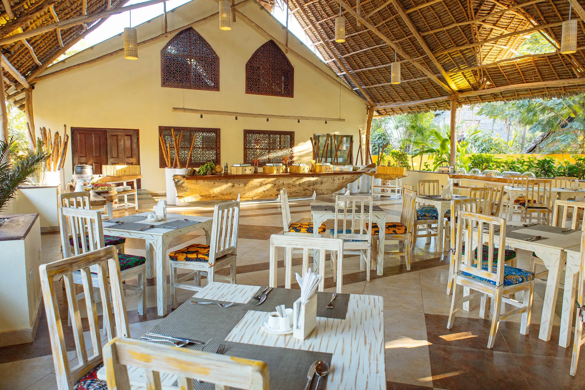 Ngalawa_Restaurant(1).jpg