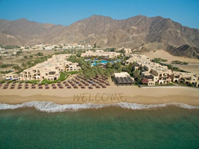 Coastal Dreams Zelfgeleide Tour: Een luxe ontsnapping naar Fujairah