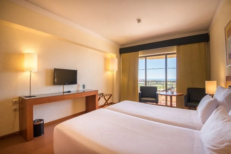 room.jpg