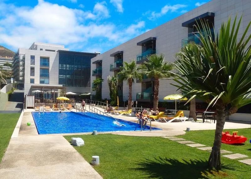 swimming-pool_.jpg
