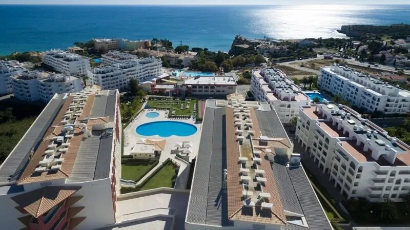 Be Live Family Palmeiras Village 4*