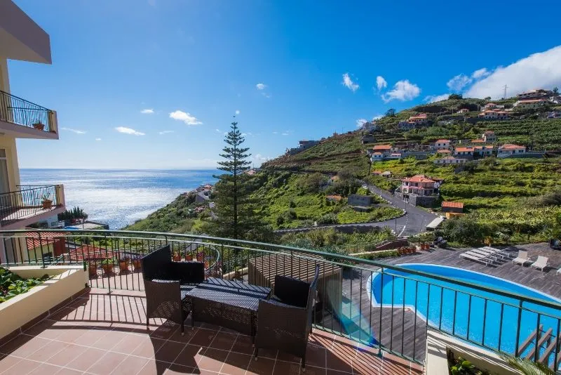 Hotel_do_Campo_-_Reception_balcony.jpg
