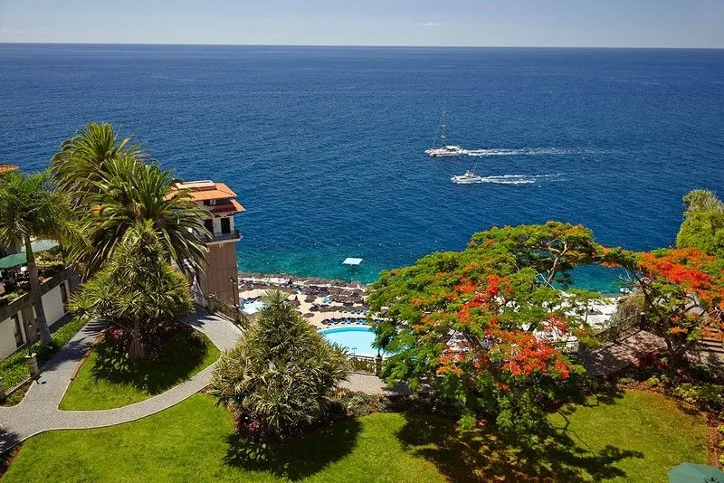 The Cliff Bay 5*