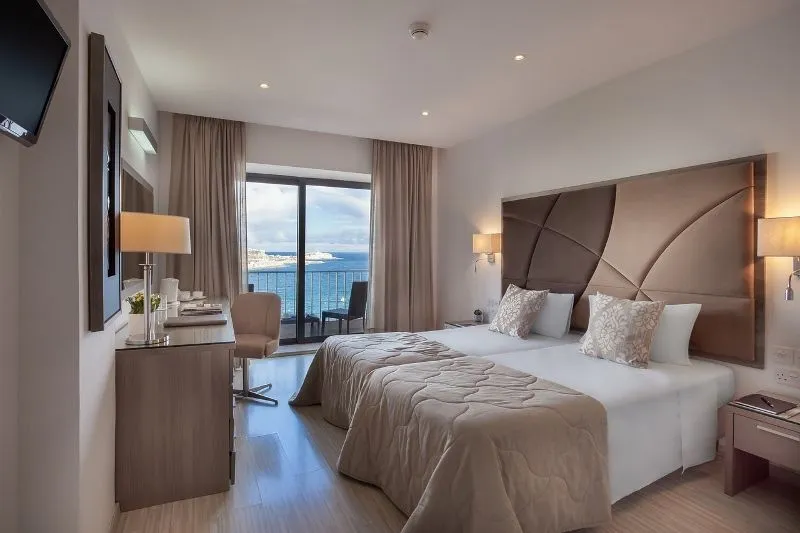superior-sea-view-room_.jpg