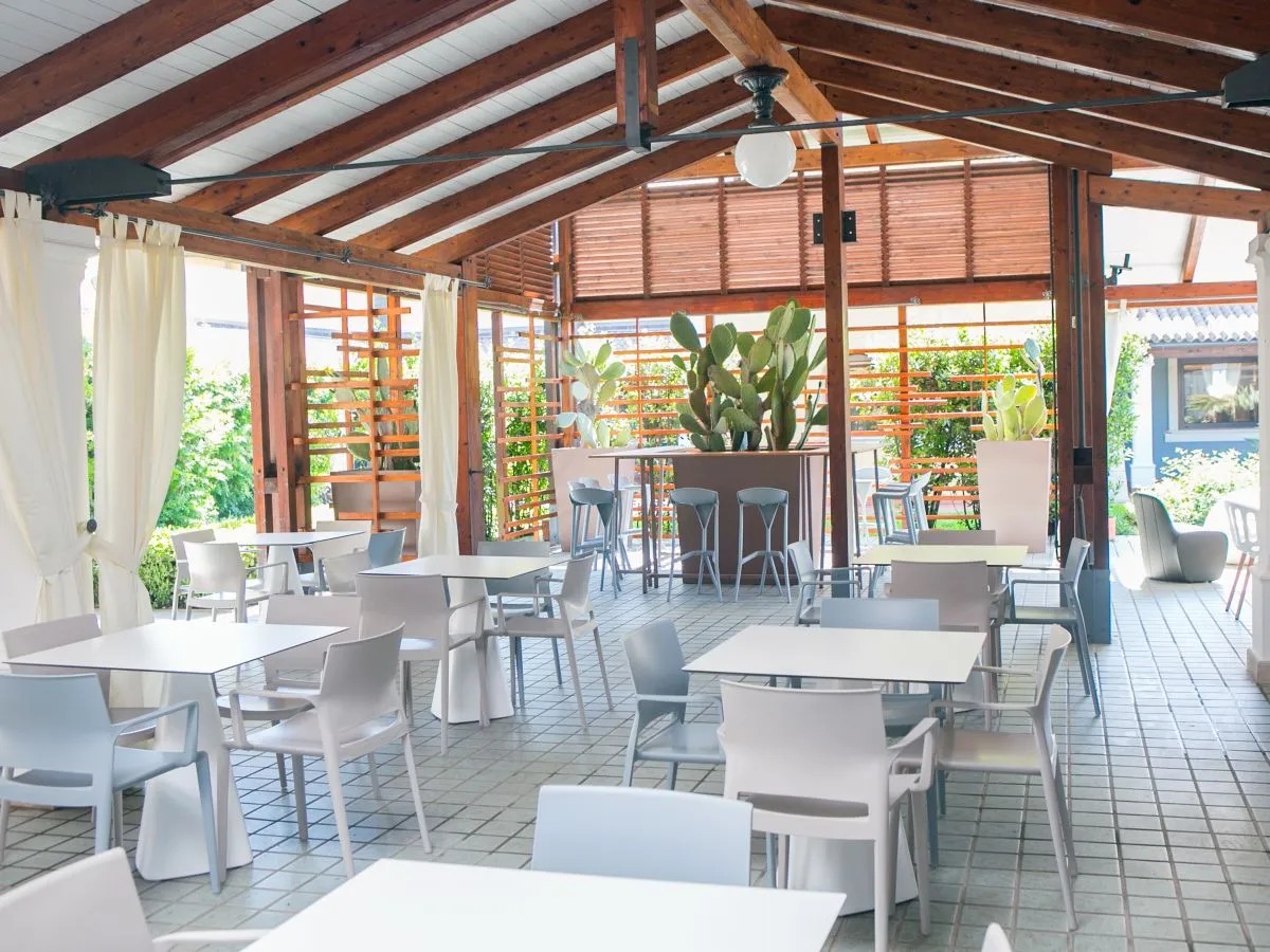 07_Restaurant.jpg
