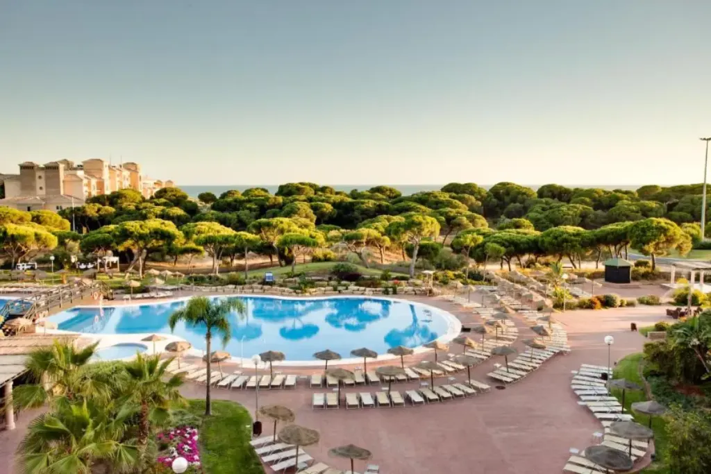 Barcelo Punta Umbria Beach Resort 4*