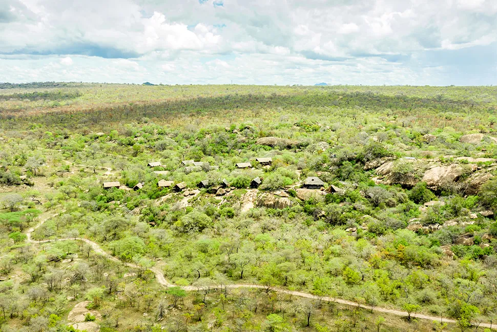 tarangire_maweninga_camp2.jpg