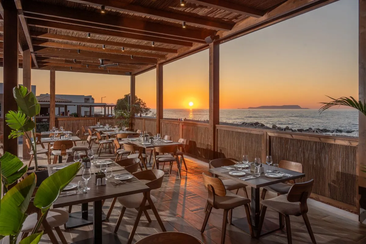 06_Oya_Bech_Via_Bene_Restaurant.jpg