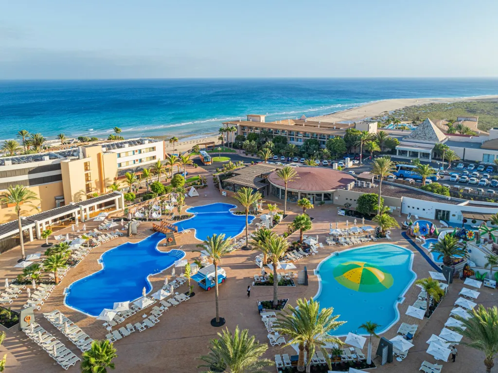 Iberostar Waves Gaviotas Park 4*