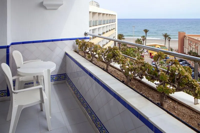 893_alta_playasol_Doble_Vista_Mar_Lateral.jpg