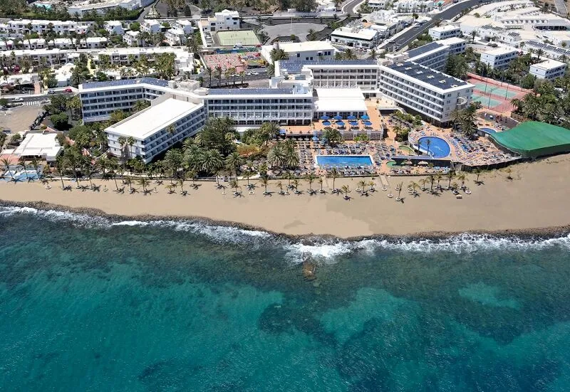 Vik Hotel San Antonio 4*