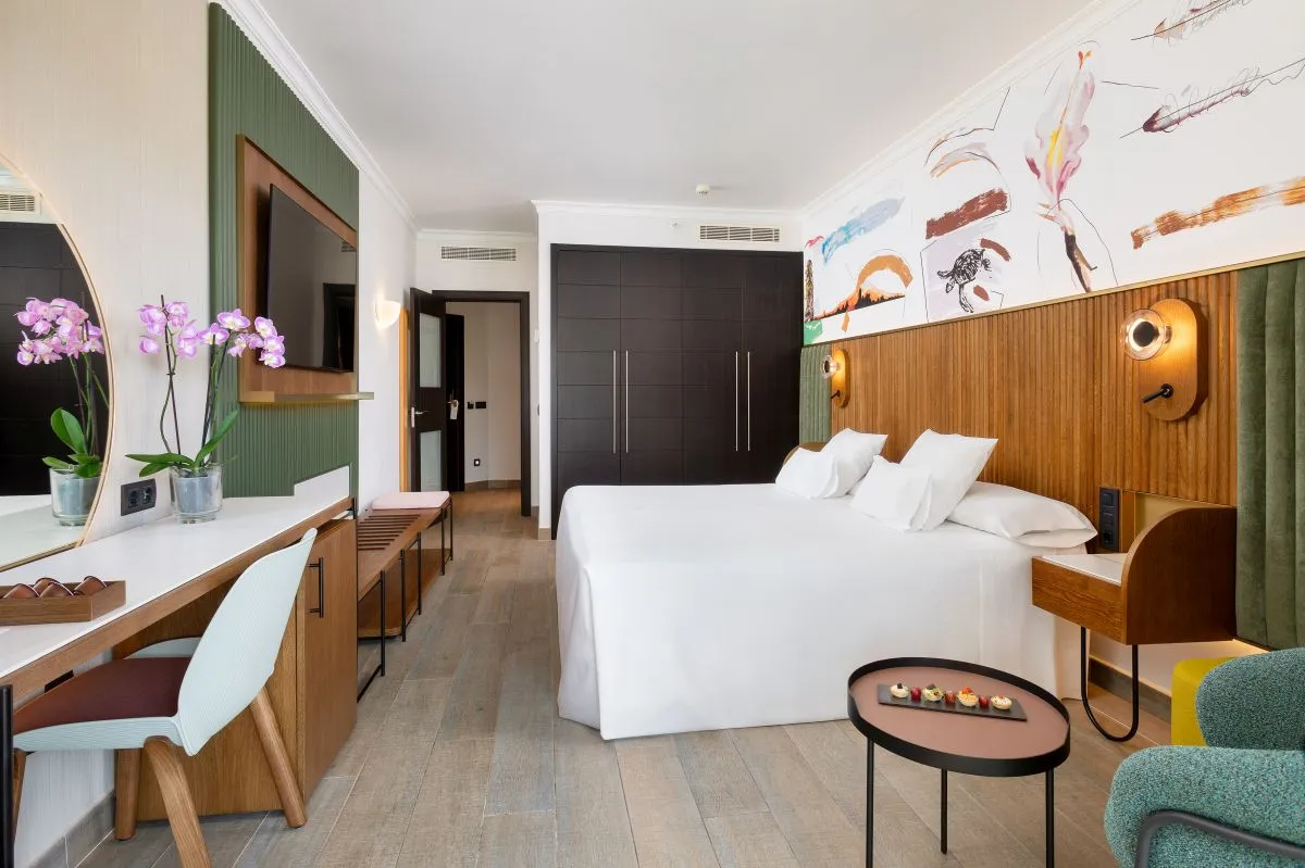 06_Double_room.jpg
