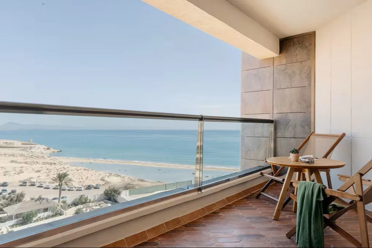 Premium_Ocean_view_balcon.jpg