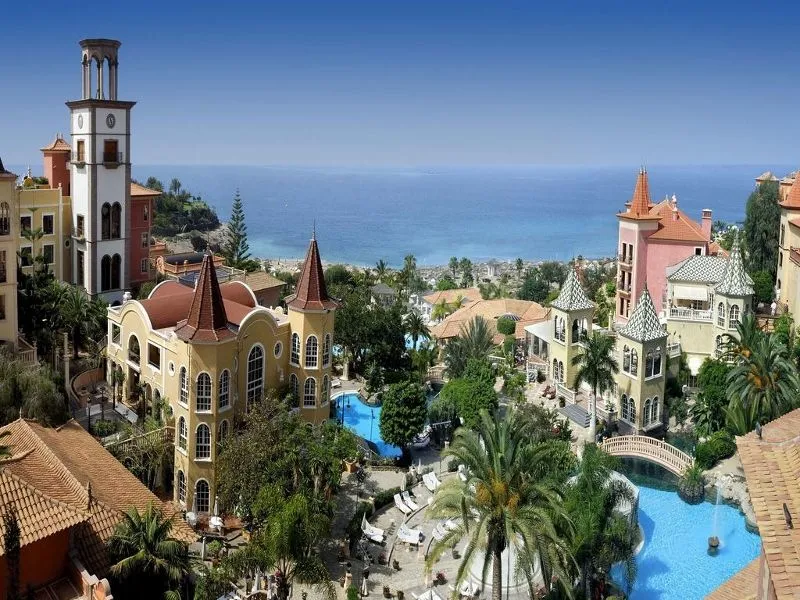 Bahia Del Duque 5*