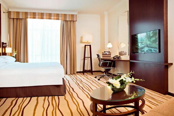 vue_690527_pgbighd.jpg