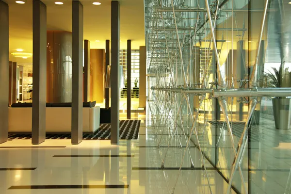 vue_663453_pgbighd.jpg