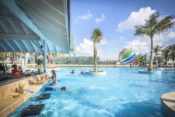 Hôtel Beach Rotana *****