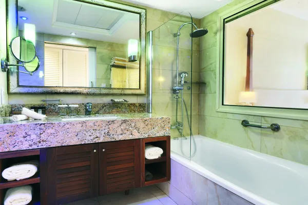 vue_778504_pgbighd.jpg