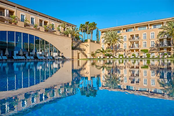 Hôtel Grupotel Playa de Palma Suites & Spa ****