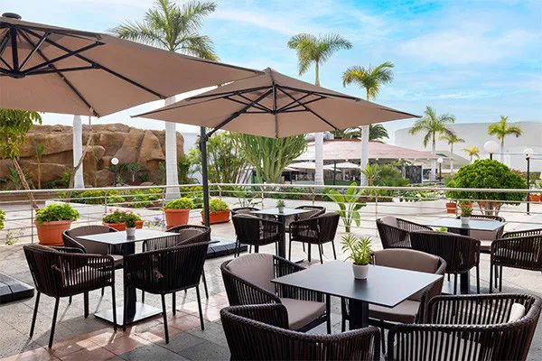 vue_856087_pgbighd.jpg
