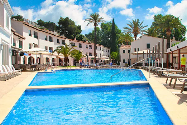 Hôtel Minura Cala Galdana y Apartamentos d'Aljandar ****