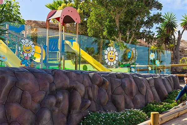vue_902449_pgbighd.jpg