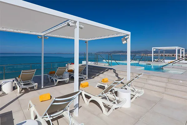 vue_902891_pgbighd.jpg