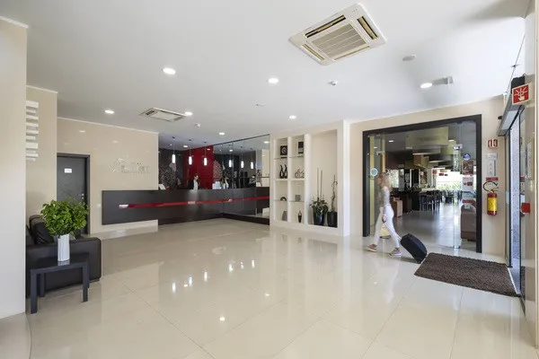 vue_617205_pgbighd.jpg