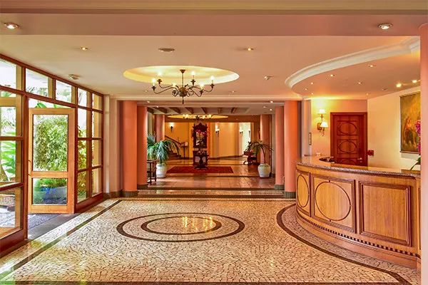 vue_847617_pgbighd.jpg