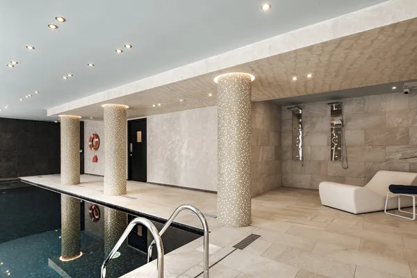 vue_616340_pgbighd.jpg