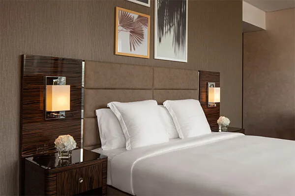 vue_930037_pgbighd.jpg