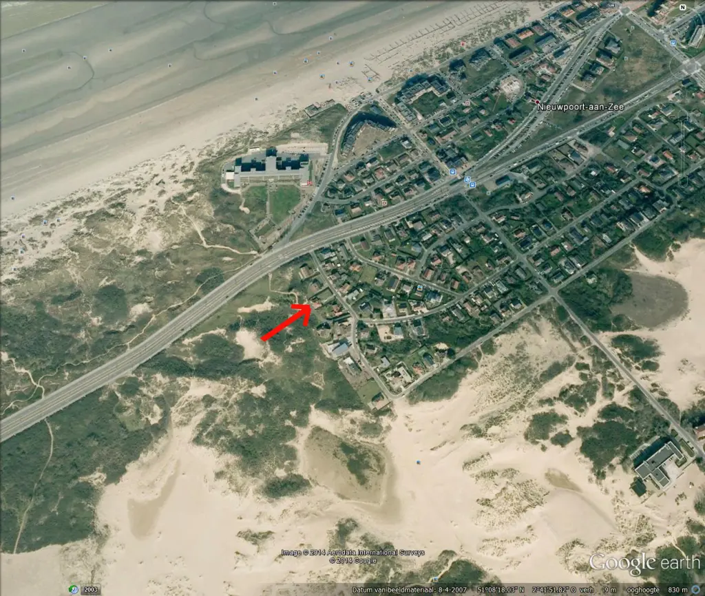 Oostduinkerke Villa Duinenhuis aan Ter Yde Duinen, 200m van zeedijk, een mooi plekje aan onze kust grens Groenendijk- Nieuwpoort