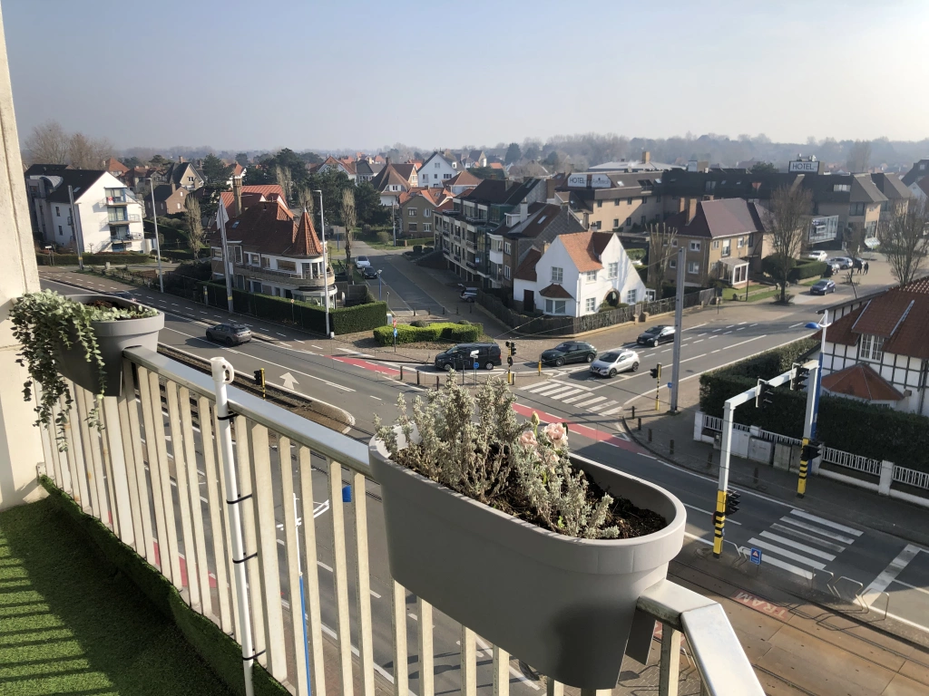 Appartement aan 'T KRAAIENEST / 03.01