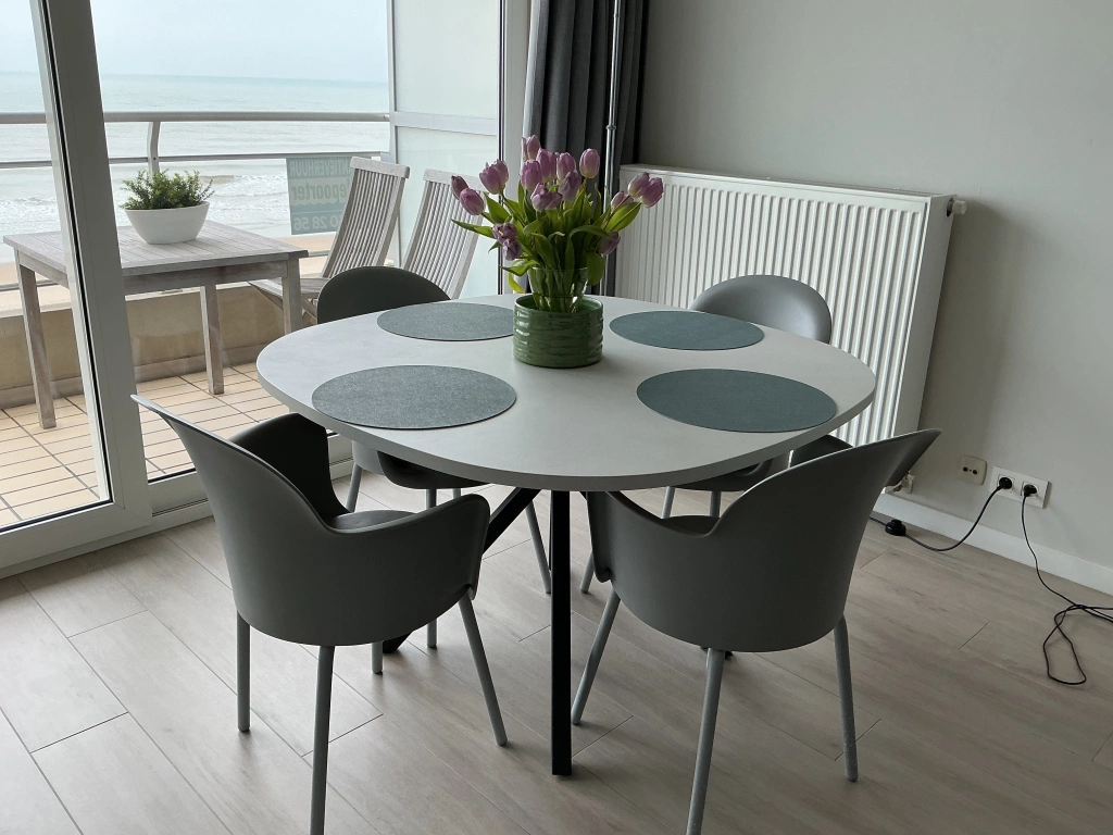 Appartement aan MARINA BEACH / H6