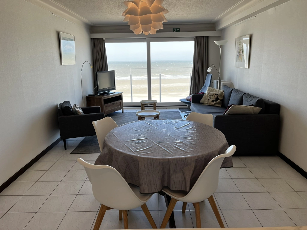 Appartement aan JORDAENS / 0403