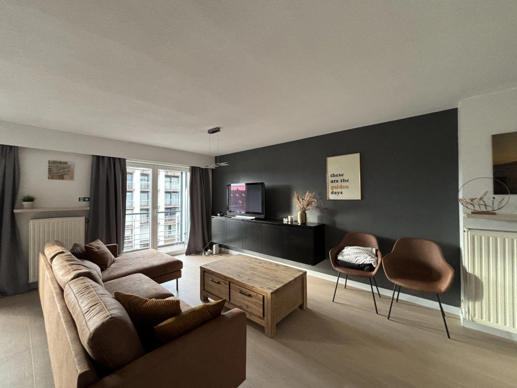 Appartement aan Lecomte / 03.03