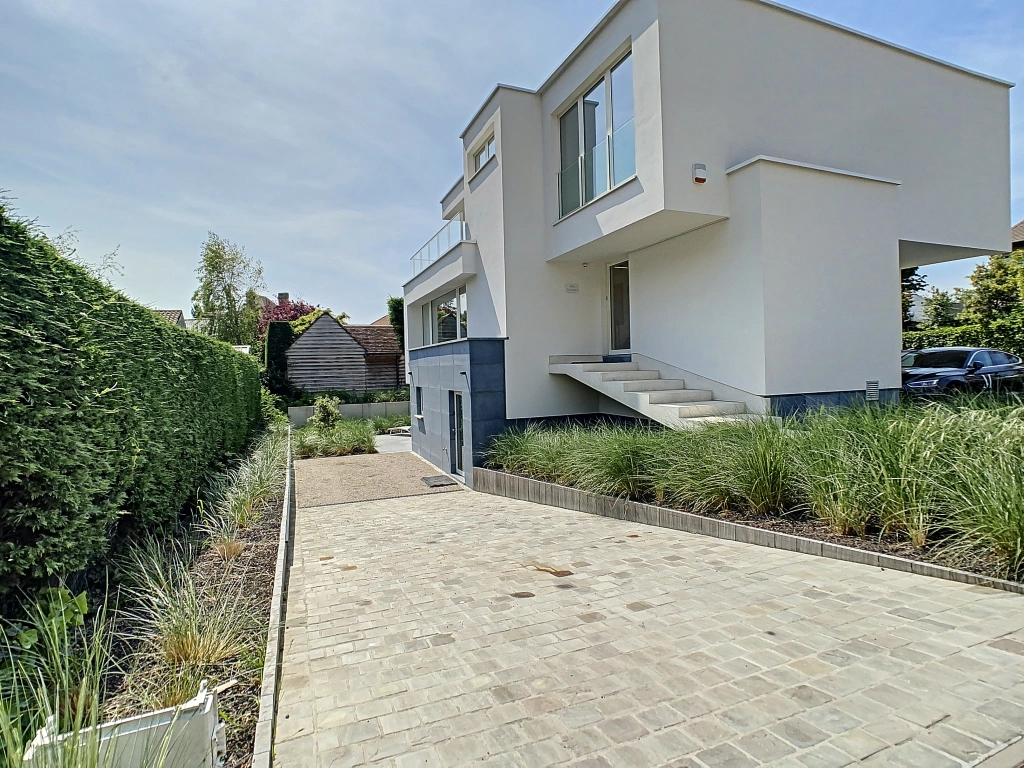 Appartement aan Lecomte / 03.03