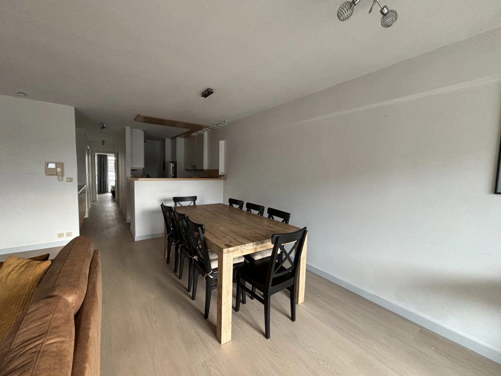 Appartement aan Lecomte / 03.03