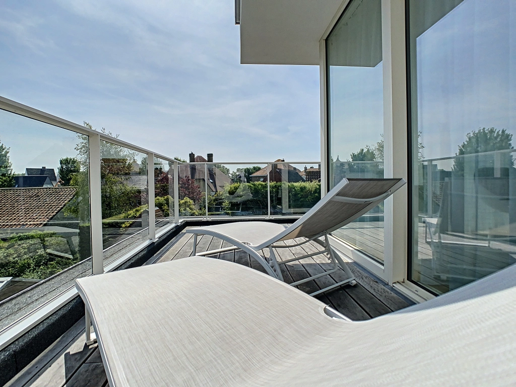 Appartement aan Lecomte / 03.03