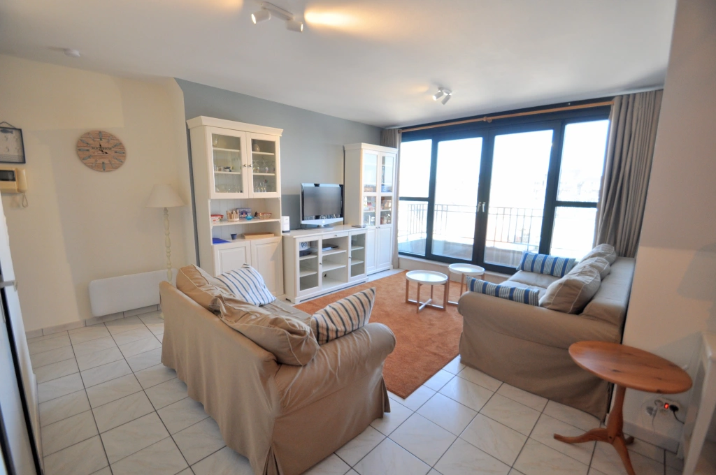 Appartement aan Lecomte / 06.03