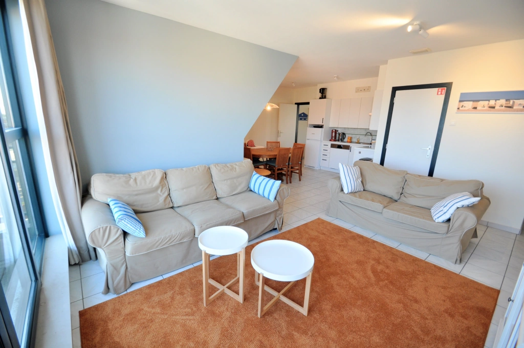 Appartement aan Lecomte / 06.03